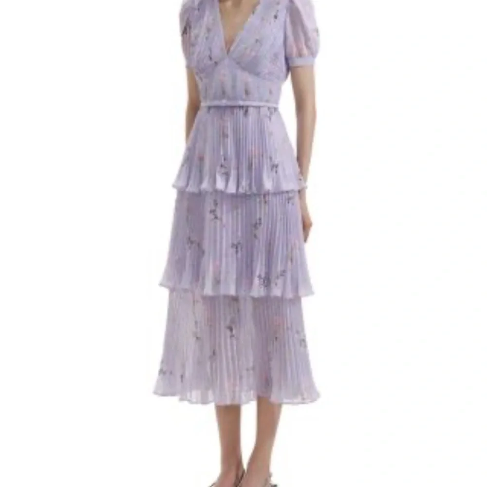 NWT Self-Portrait Lilac Floral Tiered Dress Size UK 14/US 10 - Picture 1 of 12